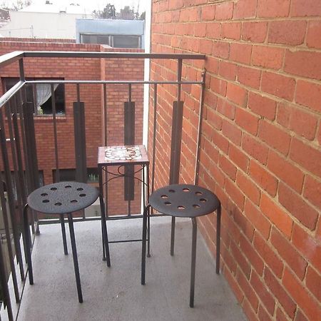 Position Perfect Carlton Leilighet Melbourne Eksteriør bilde
